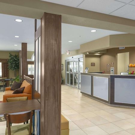 Microtel Inn & Suites By Wyndham Minot Eksteriør billede