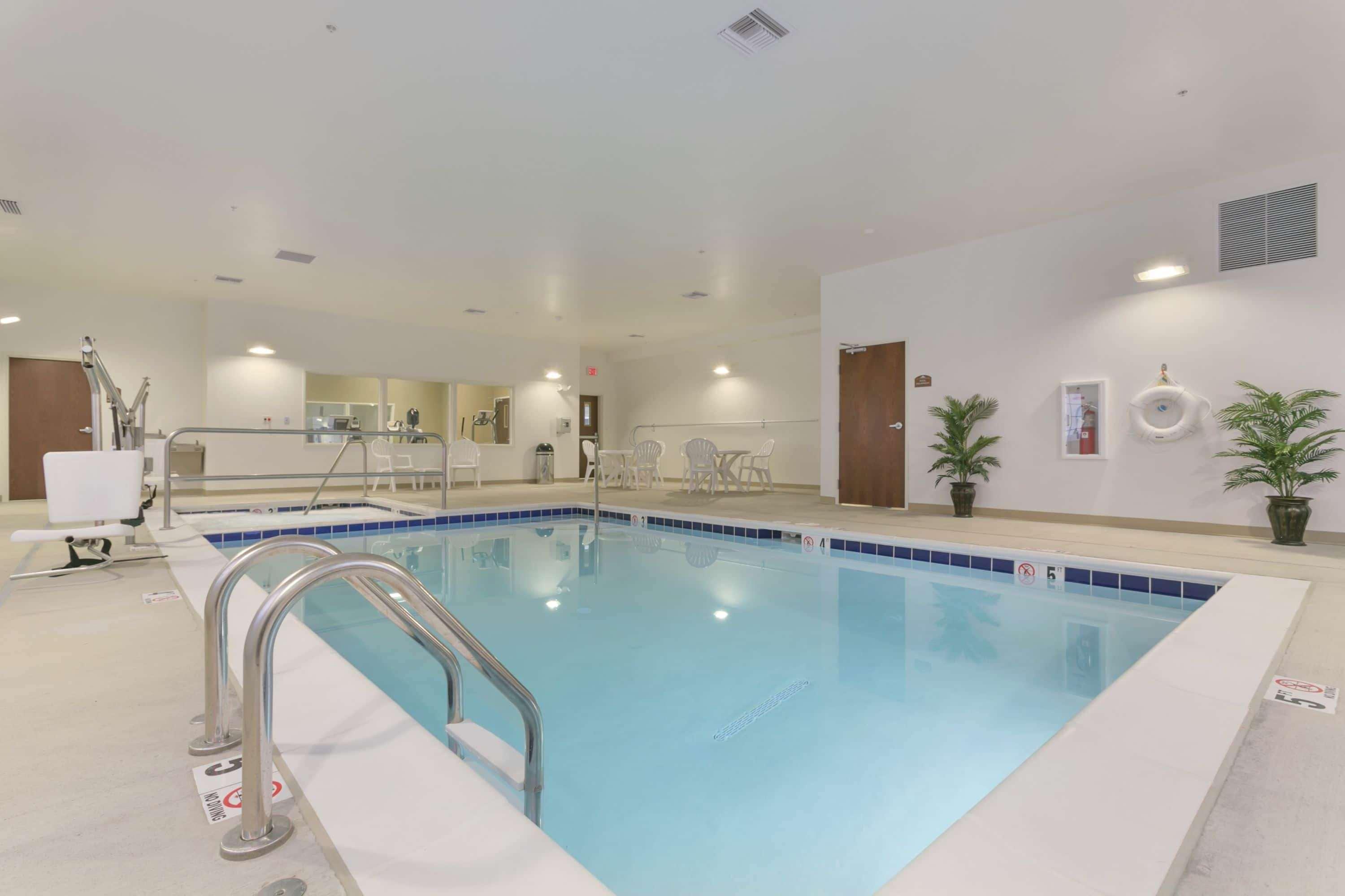 Microtel Inn & Suites By Wyndham Minot Eksteriør billede